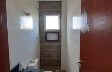 Imagem 4: Casa Térrea com 3 Dormitórios, Ar Condicionado e Churrasqueira em Condomínio na Nova Mirim