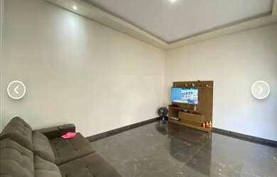 Imagem 6: Casa para Venda em Uberlândia, Laranjeiras, 3 dormitórios, 1 suíte, 1 banheiro, 4 vagas