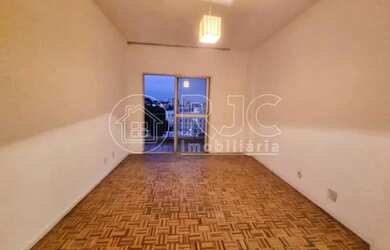 Imagem 2: Apartamento para venda possui 70 metros quadrados com 2 quartos