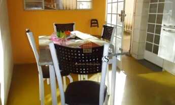 Imagem 4: Casa á venda com 04 quartos, 02 banheiros, 02 vagas de garagem, 416 m²- Bairro da Graça