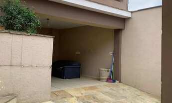 Imagem 4: Aluguel de Casa de Alto Padrão na Vila Trujillo, Sorocaba-SP: 4 quartos, 2 salas, 2 banhei