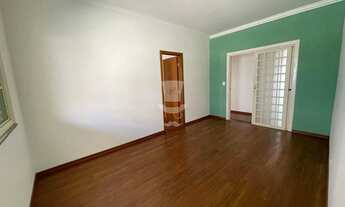 Imagem 7: Casa à venda com 4 quartos, sendo 1 suíte no Santa Tereza I em Barbacena - MG