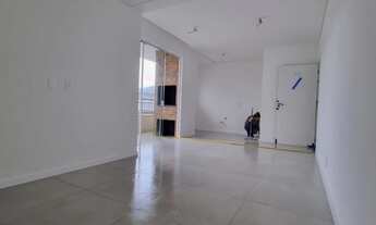 Imagem 7: Apt em prédio estilo neoclássico