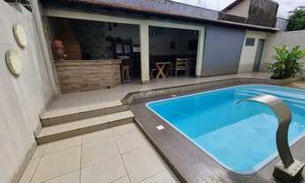 Imagem: Linda casa com área gourmet e piscina