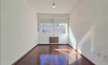 Imagem 4: Apartamento com 2 quartos e 1 vaga à venda em Centro Histórico