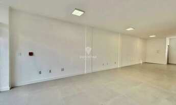 Imagem 3: Ótima sala comercial disponível para locação no bairro Jardim Das Avenidas, Araranguá!