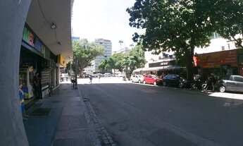 Imagem 4: Ponto Comercial de 270m² no Largo do Machado Localização, Fluxo e Potencial de Cresciment