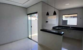 Imagem 2: Casa em Monte Carmelo com 60 m² , 2 quarto(s) , 2 vaga(s)