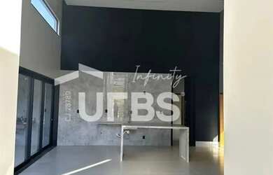 Imagem 5: Casa térrea com 240m2 (terreno de 440m2), 4 suítes, no Jardins Nápoles em Senador Canedo