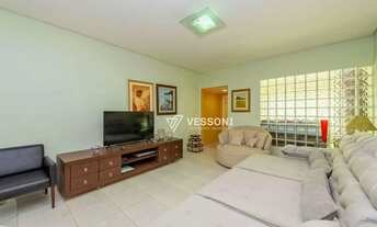 Imagem 5: Casa Térrea com Sobrado nos Fundos à venda no Guaíra, 4 Quartos, Área de Churrasqueira e Q