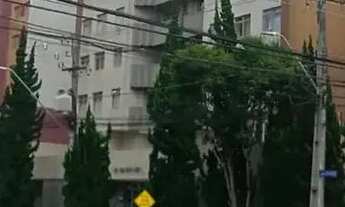 Imagem 3: Otimo apartamento para locação , 3 quartos 2 banheiros , garagem livre, andar alto mobilia