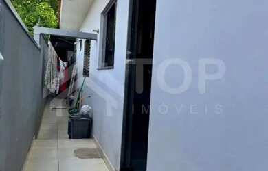 Imagem 3: Sobrado à venda no bairro Cidade Aracy em São Carlos: 3 dormitórios, churrasqueira e muito