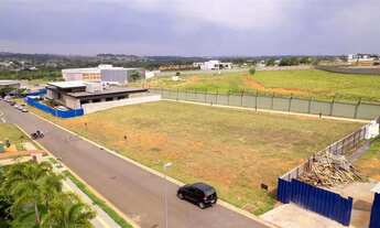 Imagem 4: Excelente lote de 800 m2, sem vizinho de fundo e com ótima localização dentro do condomíni