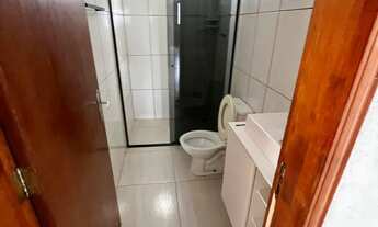 Imagem 2: Linda residencia com 02 quartos e amplo lote em Uvaranas !!