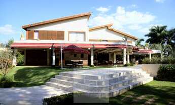 Imagem 3: Requinte e sofisticação você encontra nessa maravilhosa casa voltada para Campo de golfe