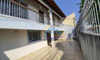 Imagem 2: Sobrado na Vila Falcão + Terreno Amplo