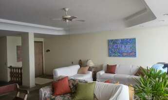 Imagem 6: Apartamento de 221 metros quadrados no bairro Pitangueiras com 5 quartos