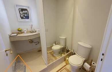 Imagem 4: Casa a venda em Condomínio de Alphaville com 4 suítes e piscina