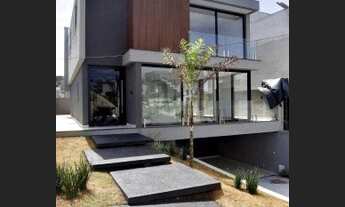 Imagem 3: Casa com acabamento de primeira bem localizada aceita negociação- Arujá/SP