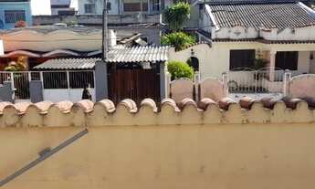 Imagem: 479 mil- Casa com 5 qu-18 Forte- AR