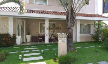 Imagem 2: Condomínio - Jardim das Colinas - 6 dormitórios - 540m²