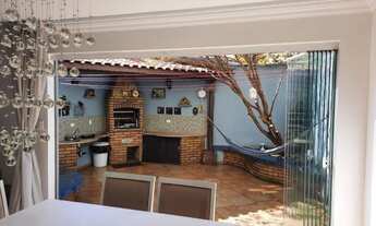 Imagem: Sobrado condomínio 161 m², 3 dorms, 4