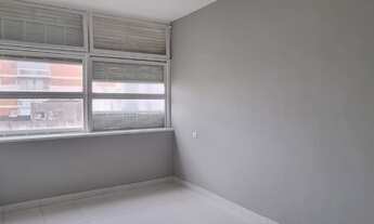 Imagem 4: Apartamento para venda possui 67 m² - 2 dormitórios - Boqueirão - Santos - SP