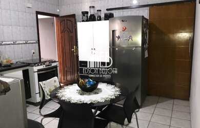 Imagem 5: Casa Assobradada à Venda no bairro Parque Novo Oratório, 3 dorms sendo 1 suíte, 8 vagas, A