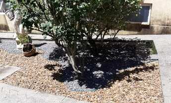 Imagem 5: Casa de condomínio em terreno de 910 m2 com árvores quiosque piscina Urbanova