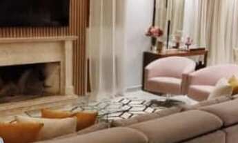 Imagem 2: Casa de condomínio térrea para venda possui 250 metros quadrados com 3 quartos