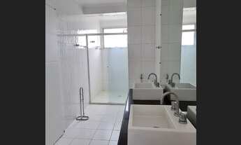 Imagem 7: Apartamento para venda possui 210 metros quadrados com 3 quartos em Embaré - Santos - SP