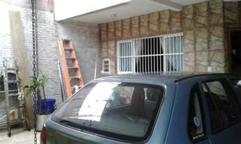 Imagem 4: Sobrado para Venda em Suzano, Jardim Quaresmeira II, 4 dormitórios, 1 suíte, 4 banheiros