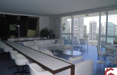 Imagem 4: Apartamento a venda nas Pitangueiras - Guarujá, 5 dormitórios, 1 suíte + closet, 2 vagas c