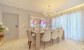 Imagem 4: Casa de condomínio sobrado para venda possui 900 metros quadrados com 5 quartos