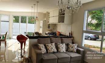 Imagem 4: Casa para venda tem 215 metros quadrados com 3 quartos em Residencial Real Park - Arujá