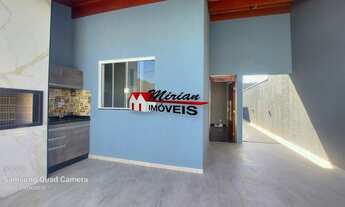 Imagem 4: Lindo imóvel novo com piscina em bairro nobre