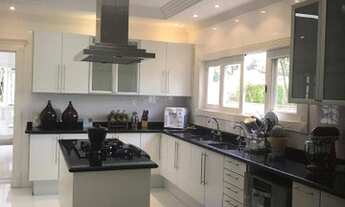 Imagem 2: Casa Tamboré 3 - venda - até campo de futebol!