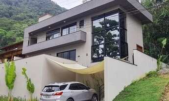 Imagem: Ubatuba - Casa em condomínio fechado