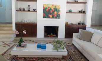 Imagem: Casa de condomínio para venda possui 400