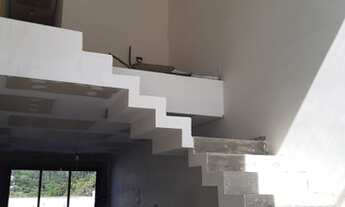 Imagem 2: Sobrado para venda possui 240 metros quadrados com 3 quartos