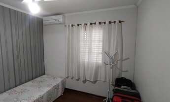 Imagem 7: Casa a venda em Piracicaba, localizada no Jardim Monumento, região da Vila Rezende, conten