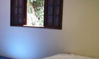 Imagem 4: Casa de condomínio para venda possui 250 metros quadrados com 6 quartos