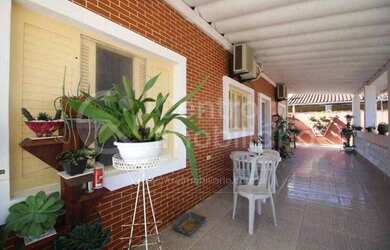 Imagem 4: CASA com piscina e 3 quartos em Itanhaém, no bairro Balneário Auri Verde