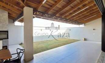 Imagem 6: Casa de condomínio sobrado para venda possui 220 metros quadrados com 3 quartos