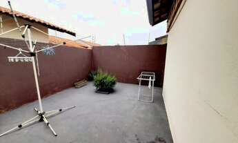 Imagem 3: Casa à Venda no Jd. Nunes