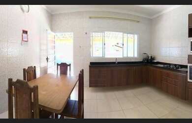 Imagem 5: Casa com 3 suítes em condomínio fechado em Ubatuba