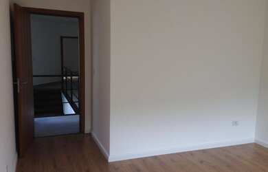 Imagem 2: Casa de condomínio para venda possui 400 metros quadrados com 4 suítes