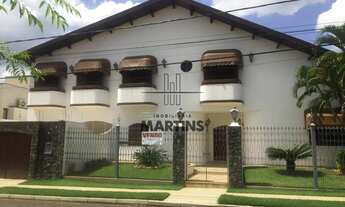 Imagem: Sobrado para venda com 451 metros quadrados