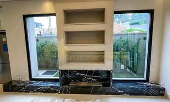 Imagem 3: PORTEIRA FECHADA