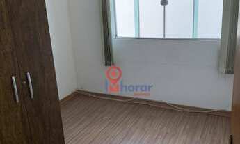 Imagem 4: Apartamento com 2 dormitórios para alugar, 60 m² por R$ 800/mês - Jóquei Clube - Juiz de F